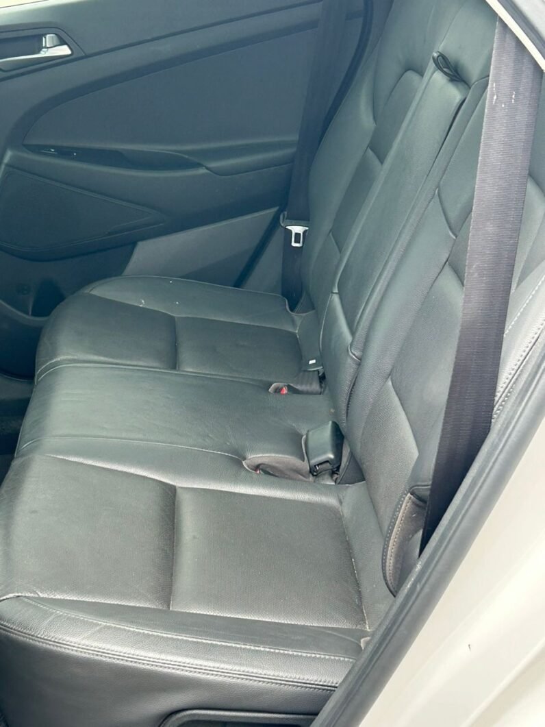 
								Hyundai Tucson 2017 Sports full									