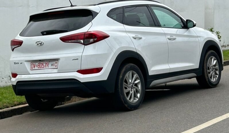 
								Hyundai Tucson 2017 Sports full									