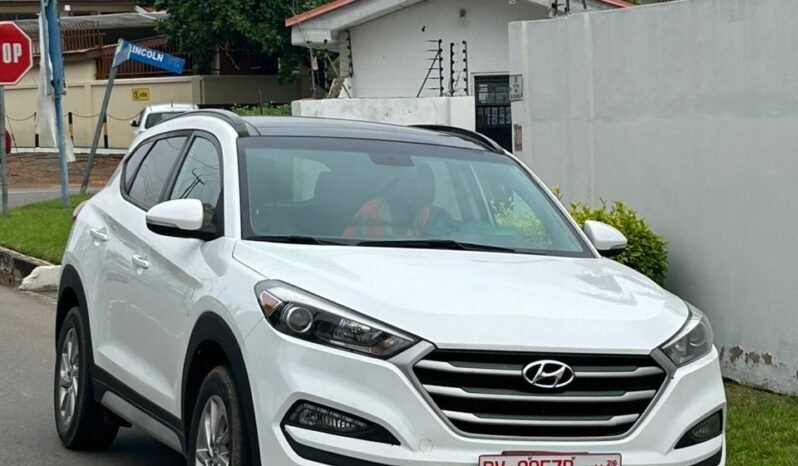 
								Hyundai Tucson 2017 Sports full									