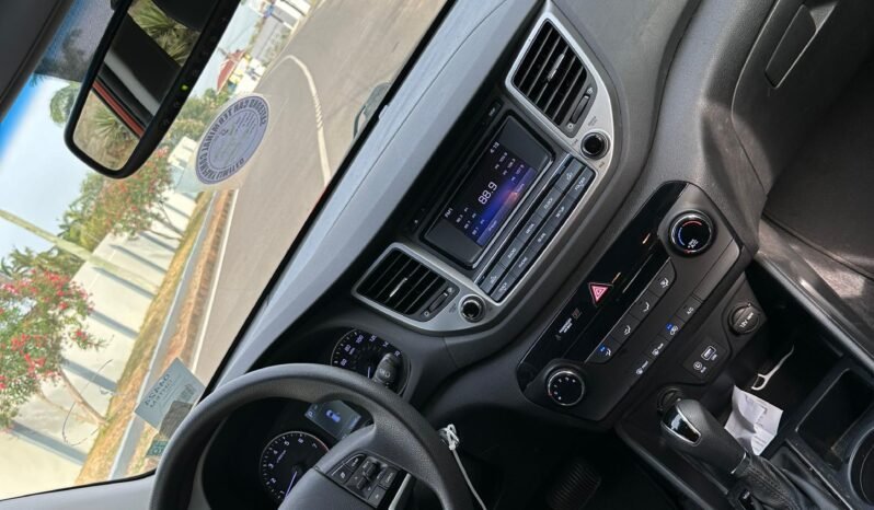 
								Hyundai Tucson 2017 Sports full									