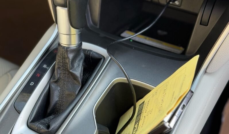 
								2018 Honda Accord Touring full									