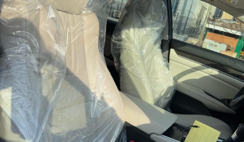 
								2018 Honda Accord Touring full									