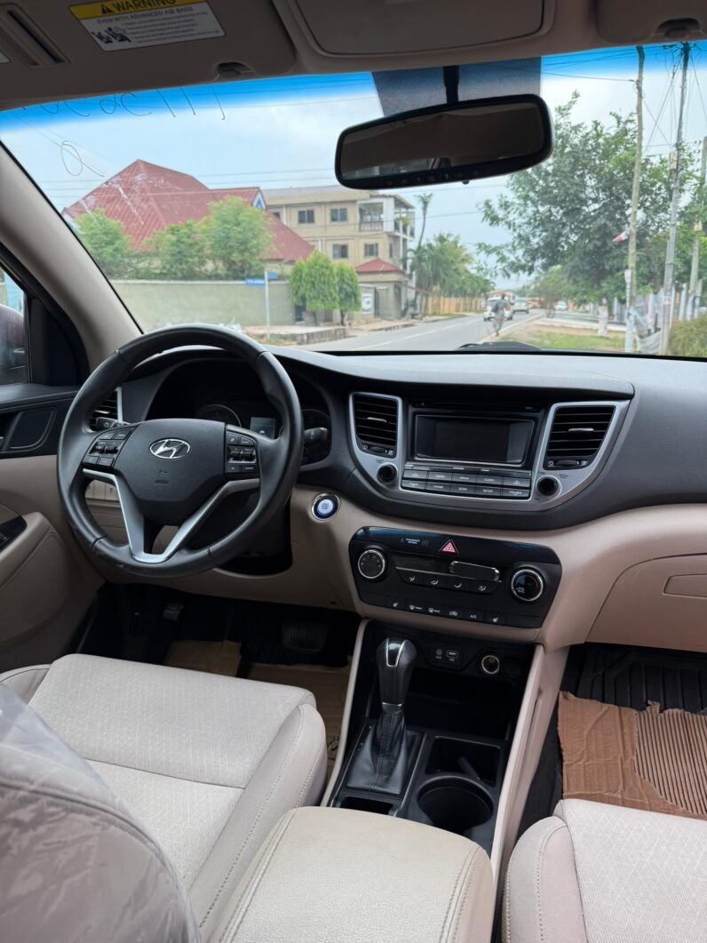 
								2017 Hyundai Tucson Sports full									