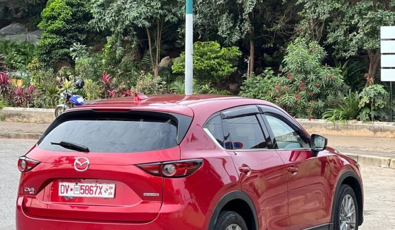 
								2022 Mazda CX-5 Touring full									