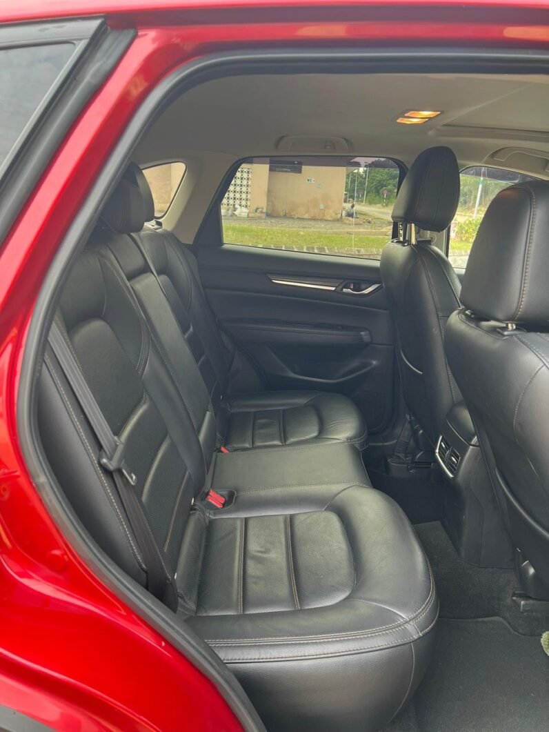 
								2022 Mazda CX-5 Touring full									